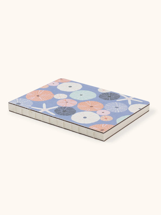 מחברת כריכה קשה Seaside Discoveries