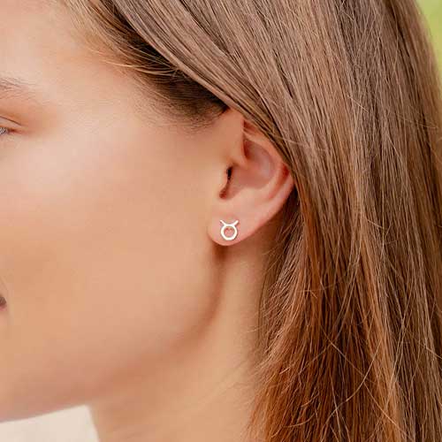 עגילי מזל שור (Taurus) קולקציית Zodiac