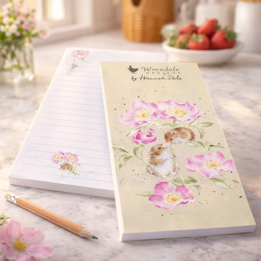 פנקס קניות מגנטי 'Little Whispers' Mouse