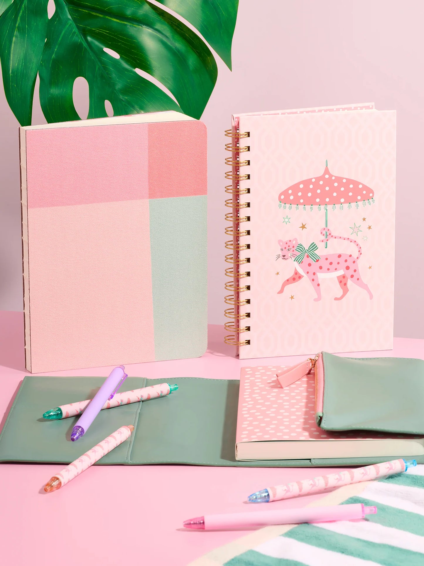 מחברת כריכה קשה Pastel Color Block