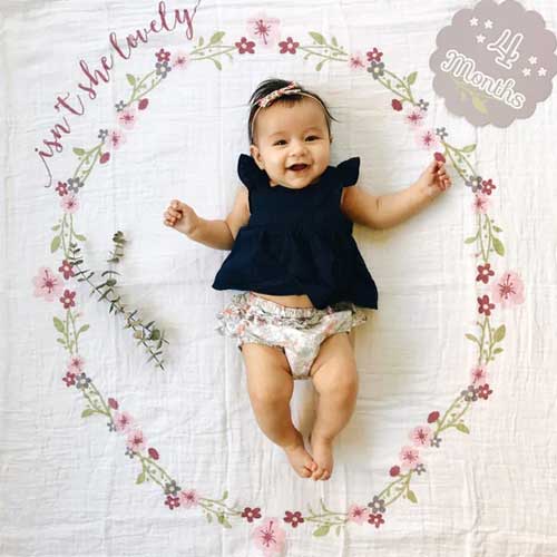 טטרה כרטיסיות לתיעוד השנה הראשונה Isn't She Lovely